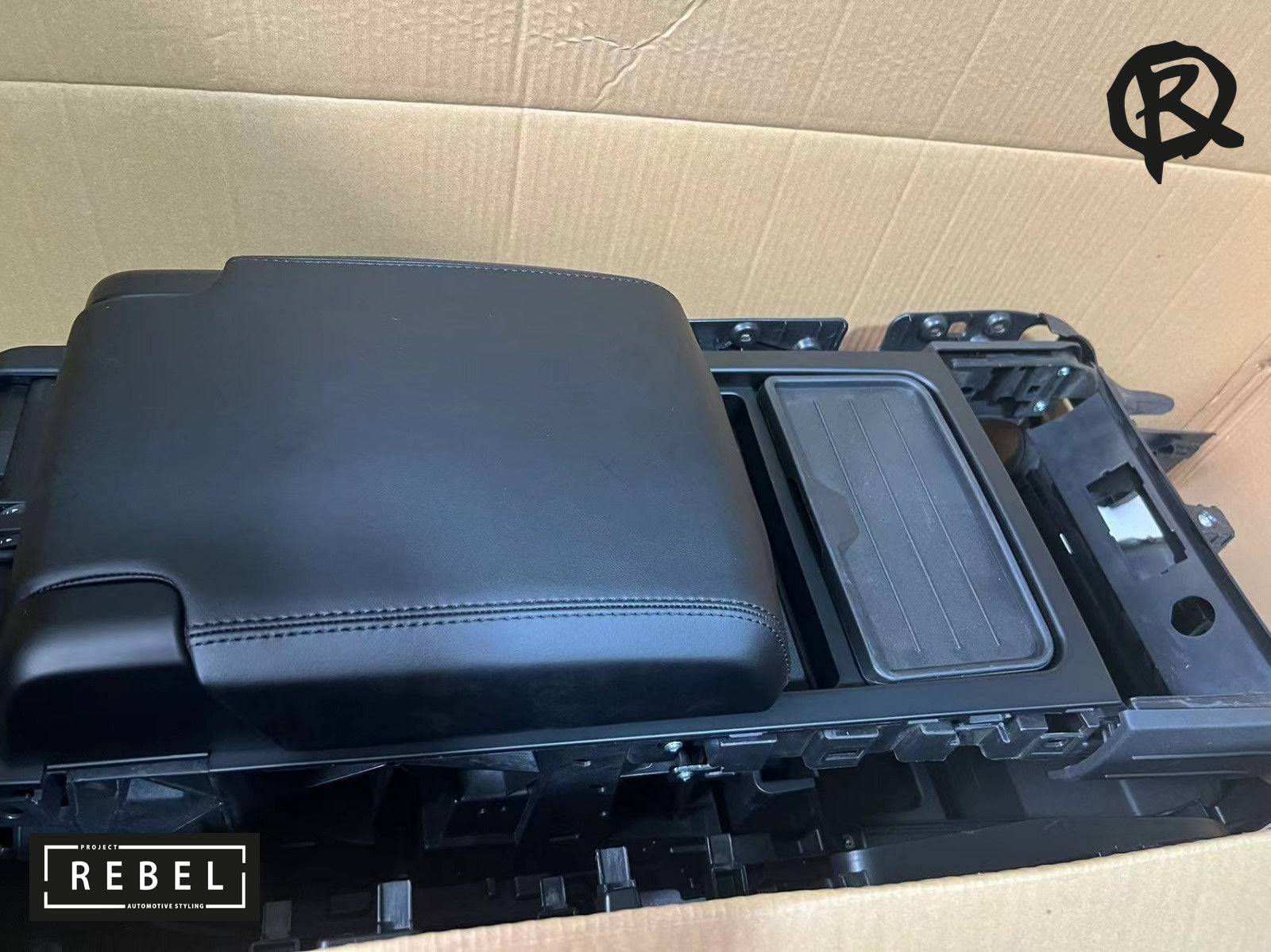 Defender L663 Middle Armrest Console - Complete Unit – Project Rebel